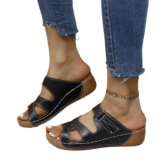Damen Bequeme Zehentrenner-Sandaletten mit verstellbarem Riemendesign und anatomischem Fußbett EB