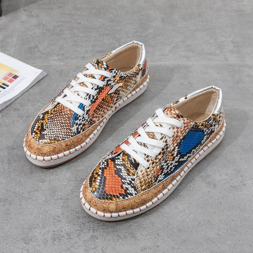Damen Sneaker mit Korksohle und buntem Schlangenmuster EB