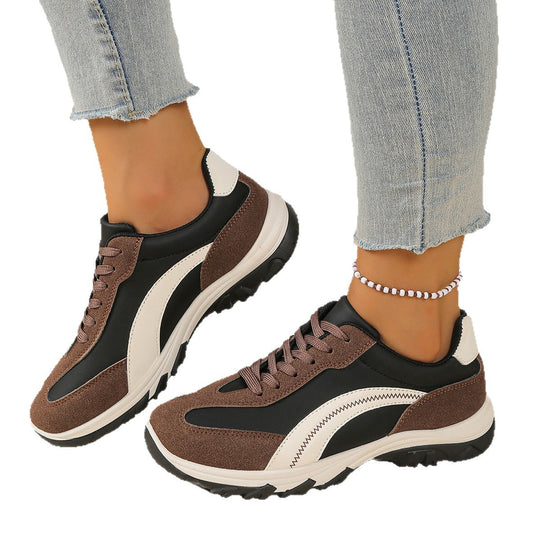 Damen sportliche Keil-Sneaker mit Velours-Overlays, profiliertem Trailsohle und gepolstertem Memory-Fußbett EB