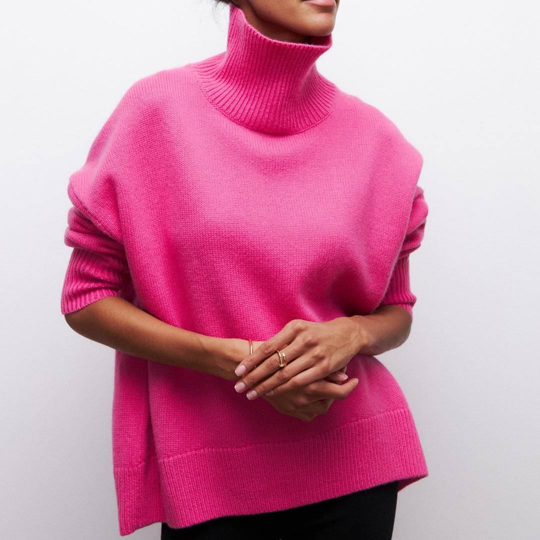 Damen Kuscheliger Oversize Rollkragenpullover mit verdeckten Seitenschlitzen und extra langem Rippbund EB