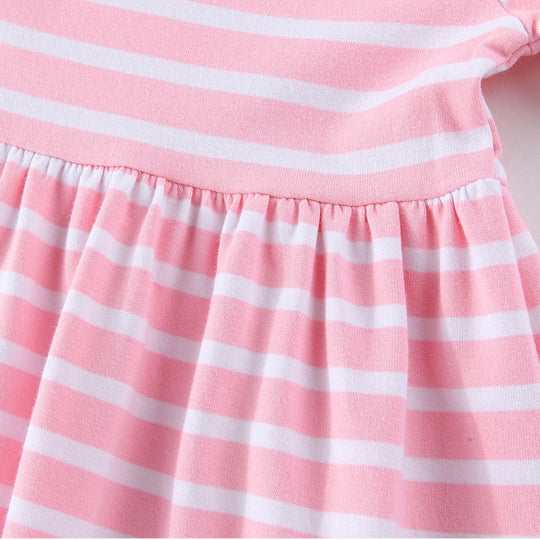 Mädchen Sommerkleid mit niedlichen Hasenapplikationen EB
