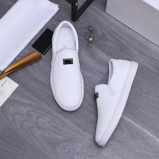 Damen Bequeme Slip-On Sneakers mit eleganter Lederriemen-Applikation EB