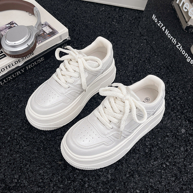 Damen Chunky Sneaker mit modischem Plateau und atmungsaktivem Obermaterial EB