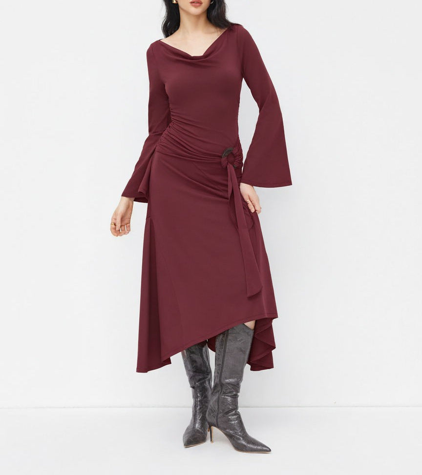Damen Asymmetrisches Midikleid mit Wasserfallkragen, Glockenärmeln und seitlichem Ringdetail EB