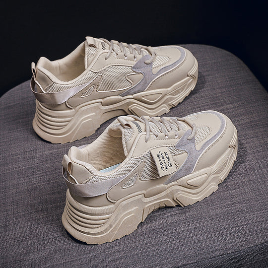 Damen Sneakers im modernen Chunky-Stil mit atmungsaktivem Obermaterial und gepolsterter Sohle EB