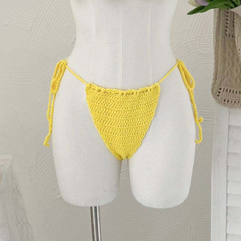 Damen Häkel-Bikini-Oberteil mit floralen Akzenten und verstellbaren Trägern EB
