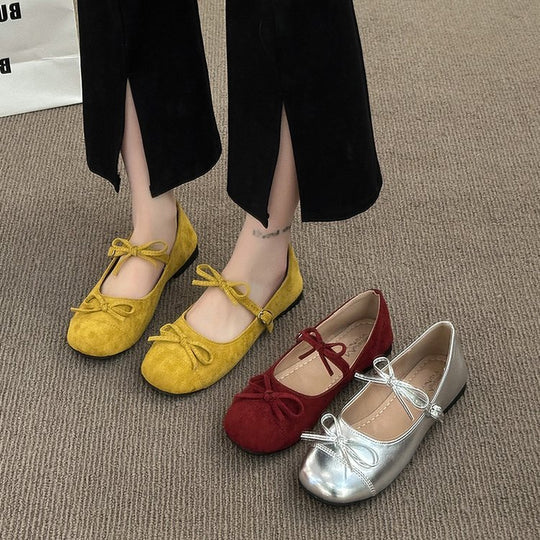 Damen Ballerina-Schuhe mit verspieltem Riemchen und elastischer Passform EB