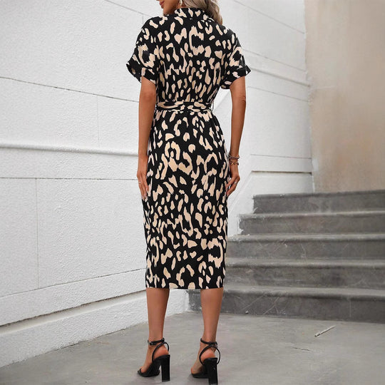 Damen Maxikleid mit schickem Knopfdesign und vorteilhaftem Schlitz EB