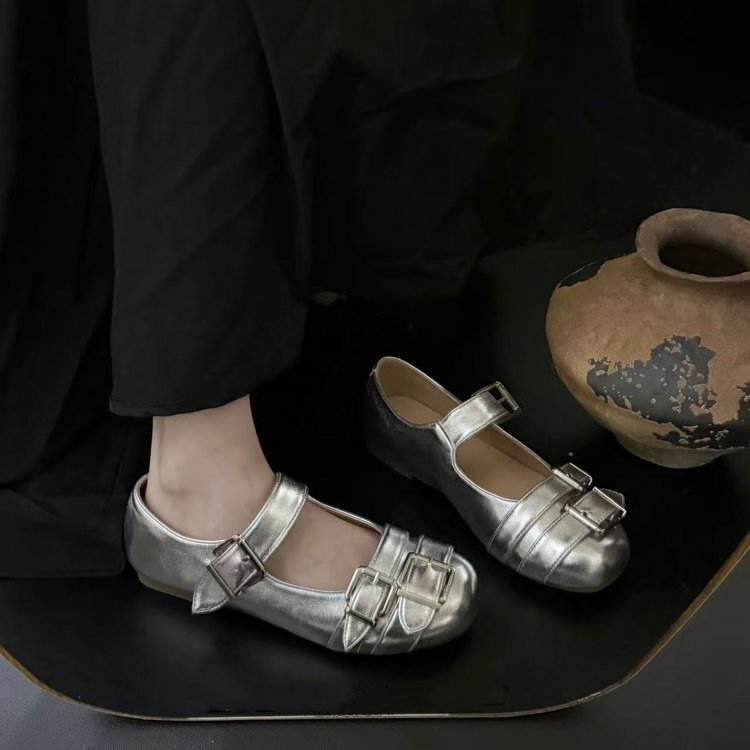 Damen Ballerinas mit modischen Schnallen und bequemer Innensohle EB