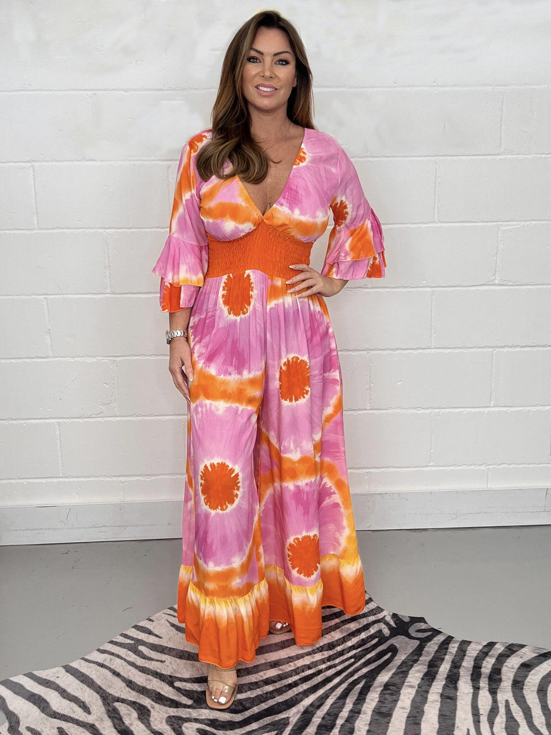Damen Maxikleid mit asymmetrischen Ärmeln und einzigartigem Batik-Design EB