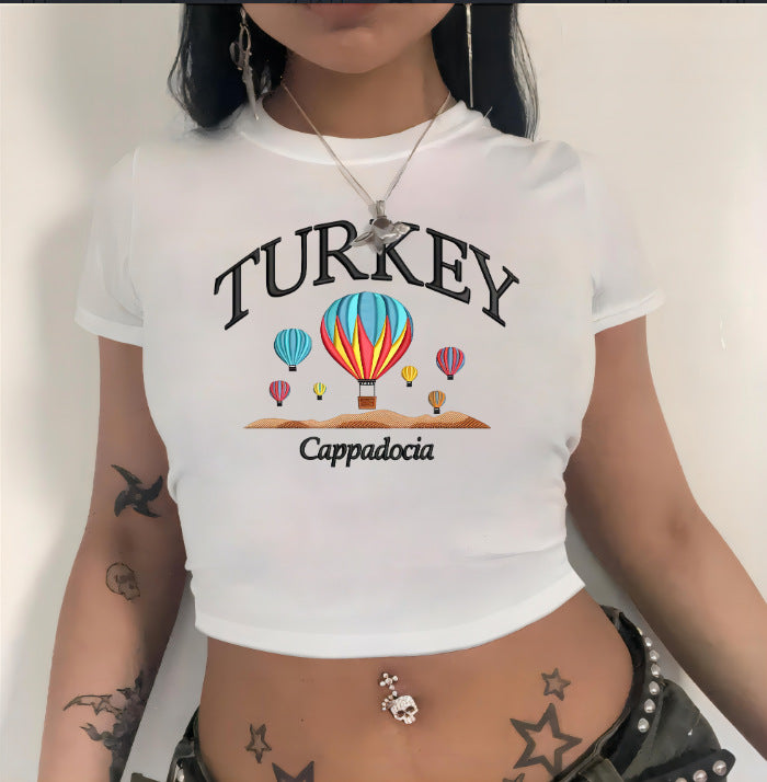Damen Crop-T-Shirt mit animalistischem Lippenmotiv und auffälligem Schriftzug EB