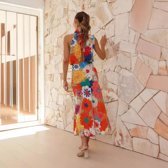 Damen Maxikleid mit kreativem Blumendesign und verspieltem Neckholder EB