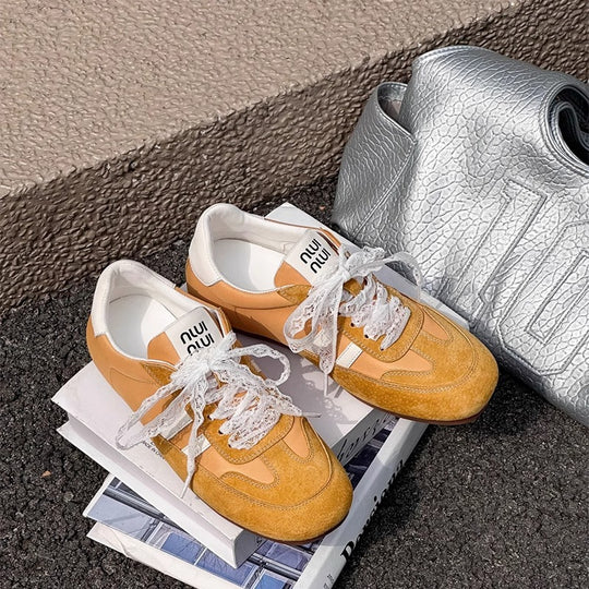 Damen modische Sneakers mit luxuriösem Obermaterial und rutschfester Sohle EB