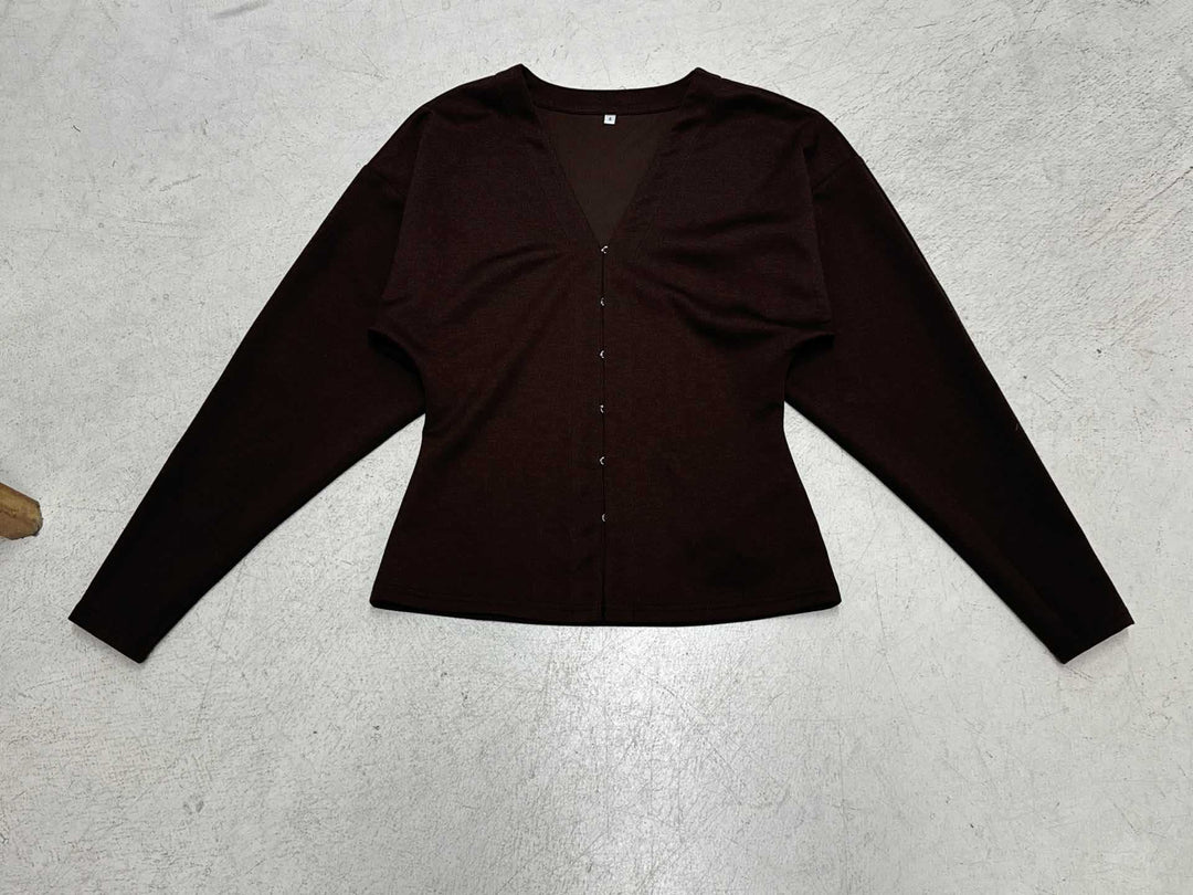 Damen nan taillierte Feinstrickcardigan mit V-Ausschnitt und Häkchenverschluss EB