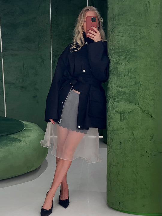 Damen Langer Trenchcoat mit breitem Kragen und taillierbarem Gürtel EB