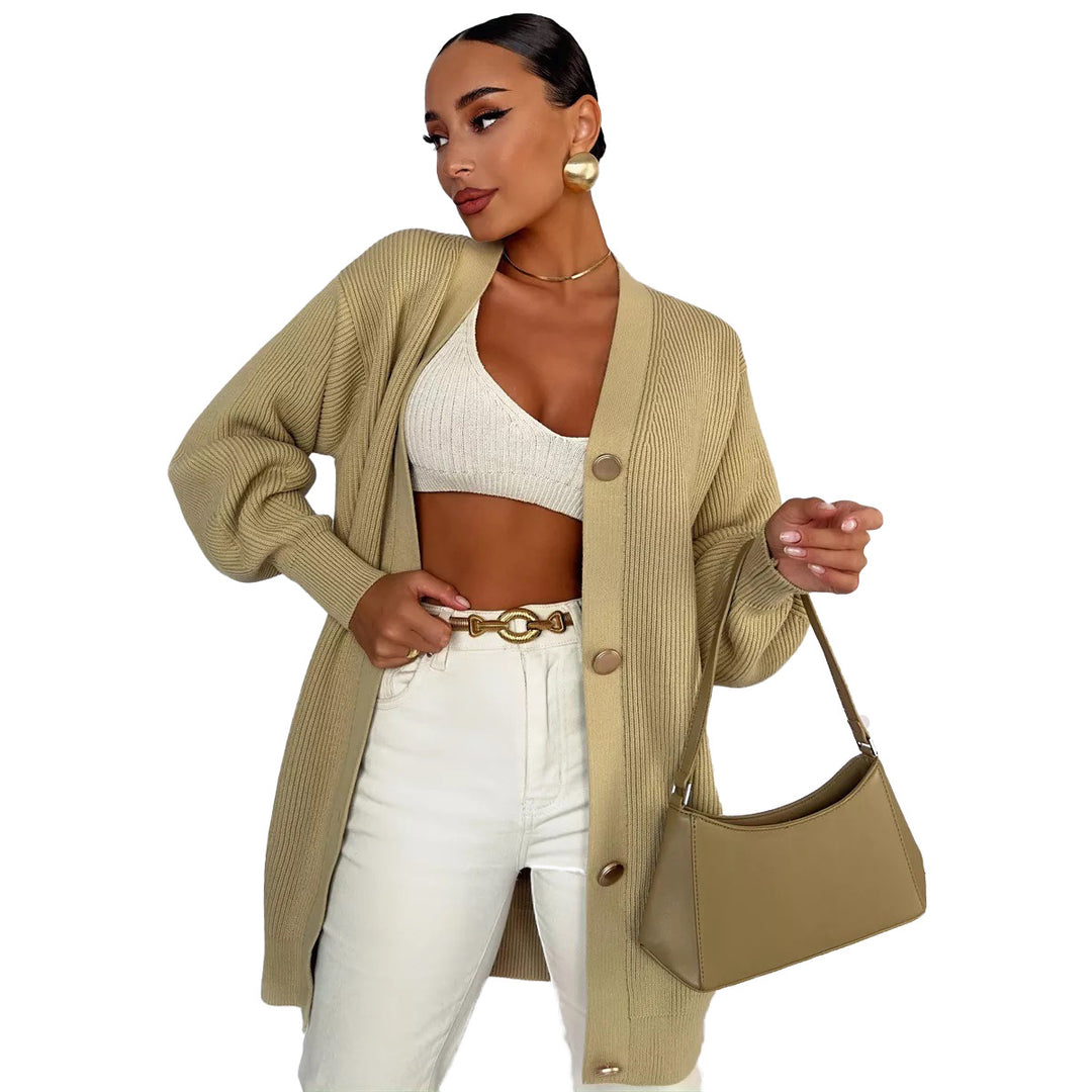 Damen Strickjacke mit oversized Schnitt und dekorativen Knöpfen EB