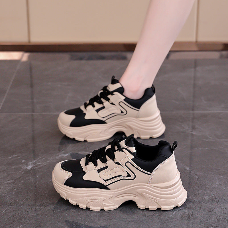 Damen Chunky Sneakers mit luftdurchlässigem Obermaterial und dämpfendem Sohlenprofil EB