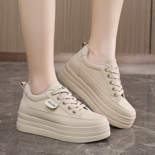 Damen modische Plateau Sneakers mit atmungsaktivem Obermaterial und sportlicher Sohle EB