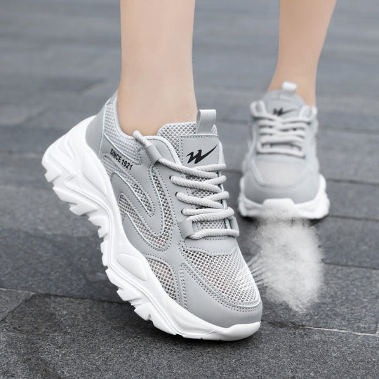 Damen Lauf- und Freizeitschuhe mit atmungsaktivem Mesh-Obermaterial und stoßdämpfender Sohle EB
