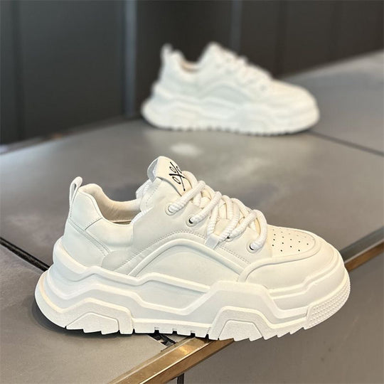 Damen Sportliche Chunky Sneakers mit ausgeprägtem Profil und atmungsaktiver Obermaterialstruktur EB