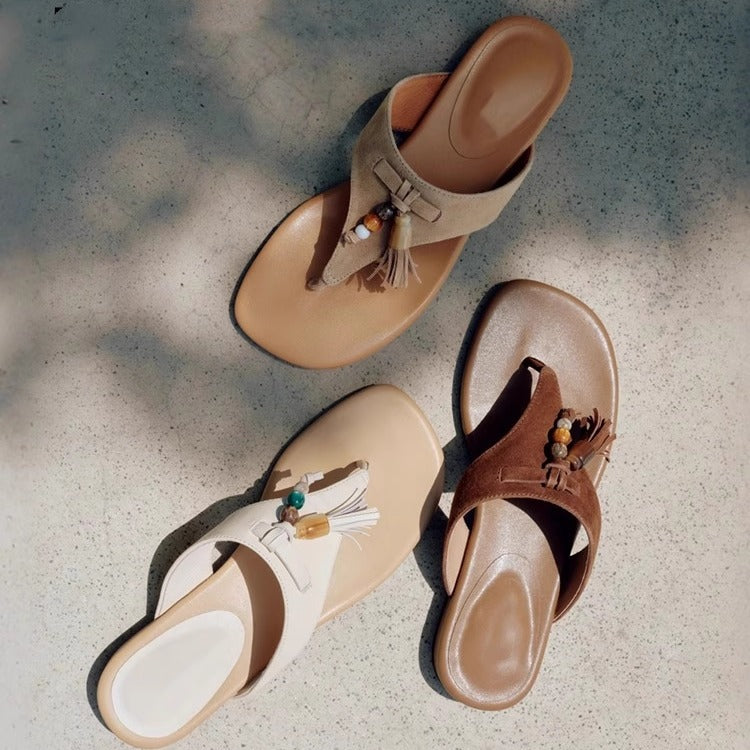 Damen Zehentrenner-Sandalen mit modischem Quastendetail und eleganter Riemenfront EB