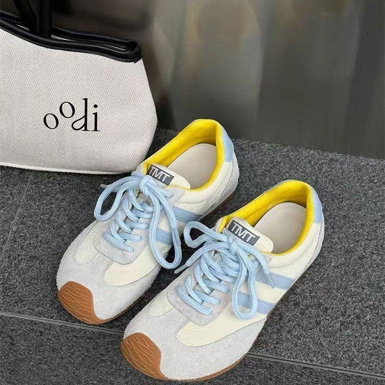 Damen Sneaker mit weichem Wildleder-Obermaterial und rutschfester Sohle EB