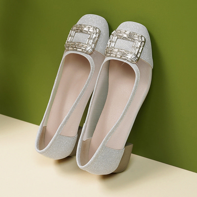Damen Elegante Ballerinas mit modischem Schmuckdetail und komfortablem Blockabsatz EB
