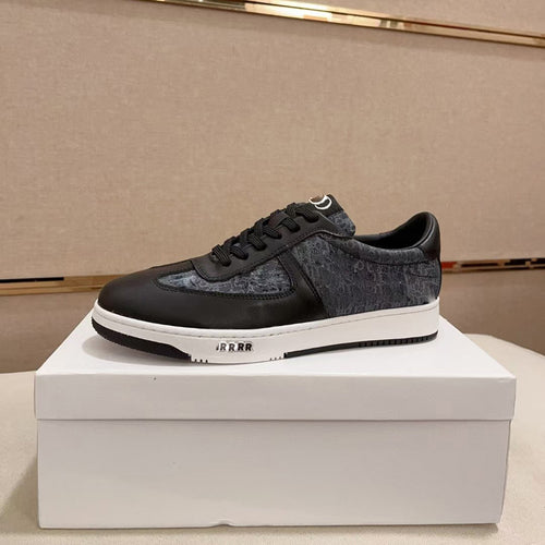 Damen Sportliche Sneakers mit strapazierfähigem Obermaterial und innovativer Dämpfungstechnologie EB