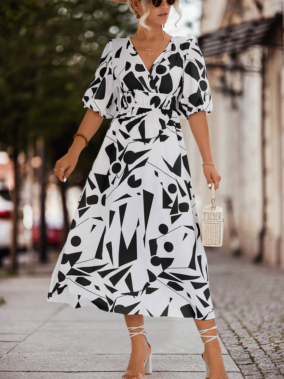 Damen Midikleid mit geometrischem Muster und elastischem Bund EB