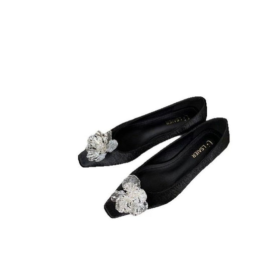 Damen elegante Ballerina-Pumps mit funkelndem Blumenakzent EB