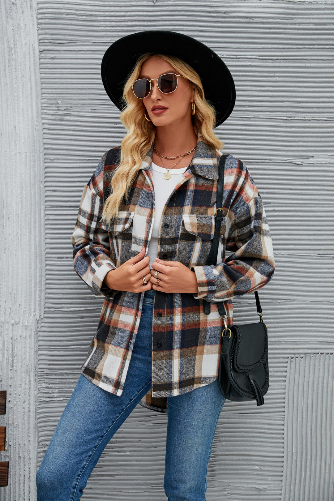 Damen Karottenjacke im lässigen Oversized-Stil mit kontrastierenden Karomustern EB