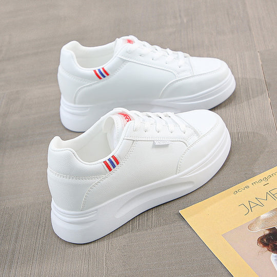 Damen Sneakers mit sportlichem Design und atmungsaktiver Oberflächenstruktur EB