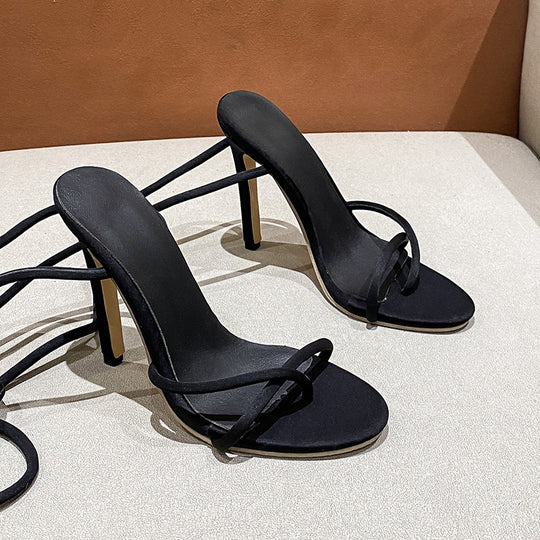 Damen Plateau High Heels mit eleganten Riemchen und komfortablem Fußbett EB