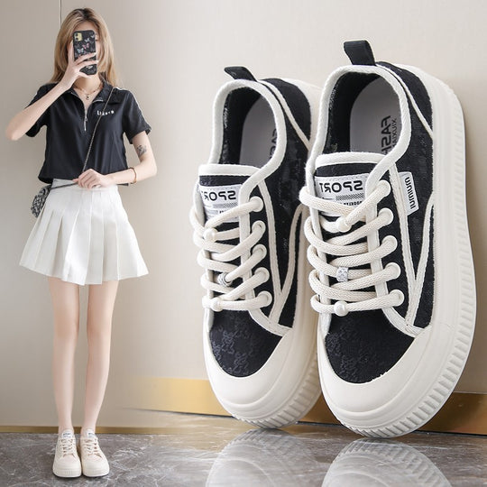 Damen Sneakers aus feiner Spitze mit Plateausohle EB