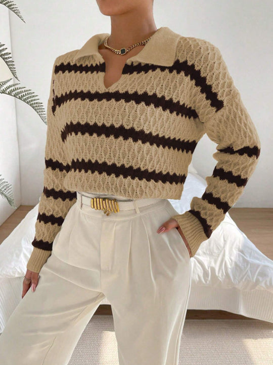 Damen Strickpullover im lässigen Stil mit strukturiertem V-Ausschnitt und hellen Akzenten EB