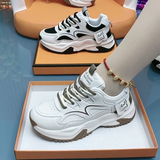 Damen Chunky Sneakers mit modischem Design und atmungsaktiver Obermaterialstruktur EB