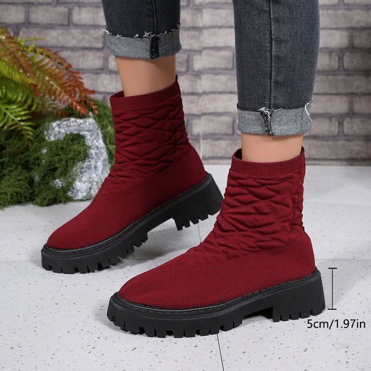 Damen Modische Stiefeletten mit strukturiertem Obermaterial und rutschfester Sohle EB