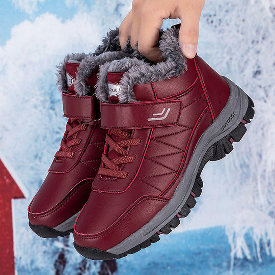 Damen Wintersteiger mit isolierendem Warmfutter und rutschfester Sohle EB