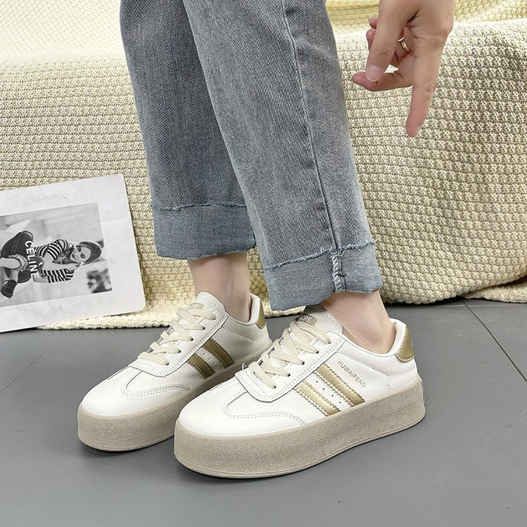 Damen Sportliche Sneakers mit einzigartiger Sohlenkonstruktion und atmungsaktiven Materialien EB