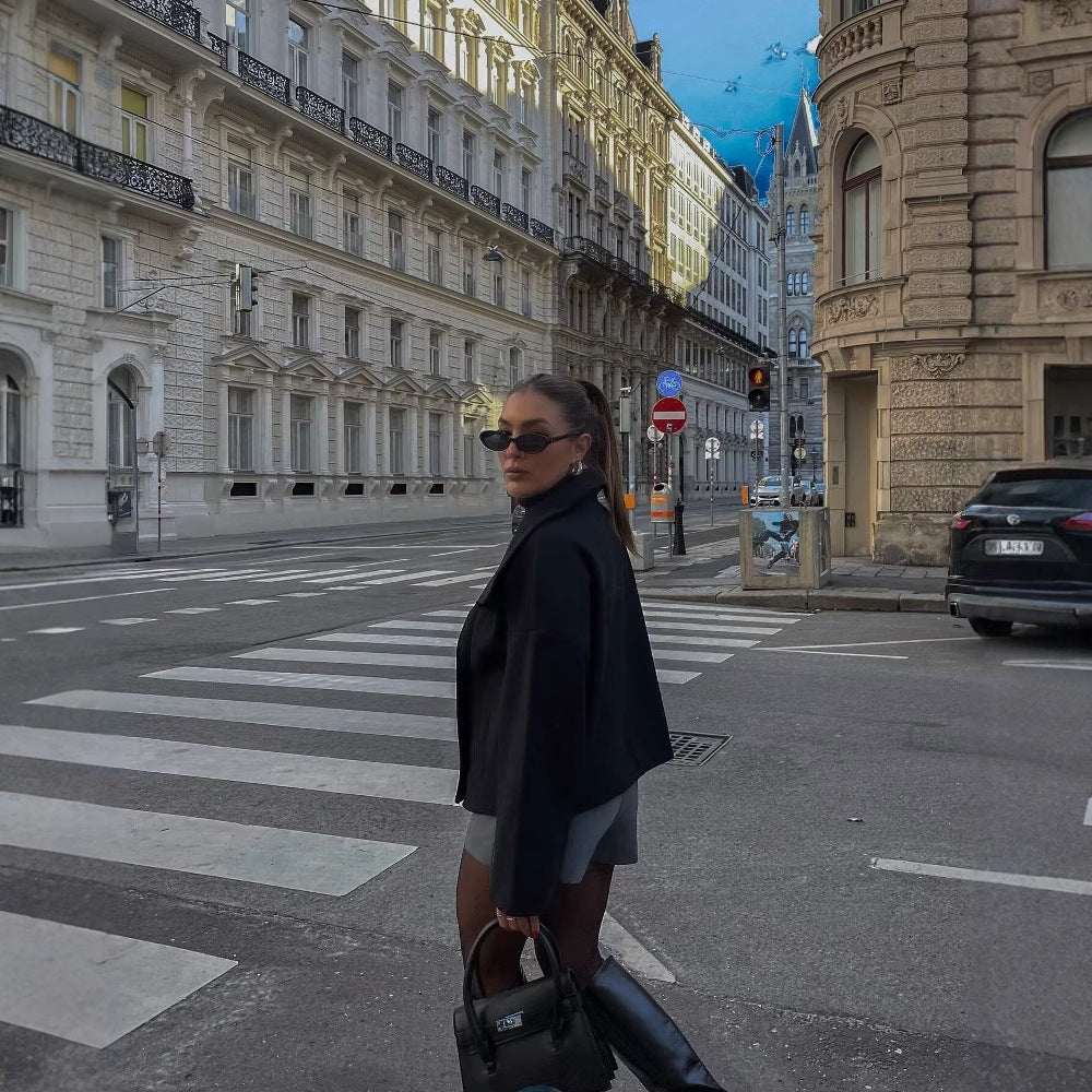 Damen Modische Oversized Jacke mit doppelter Knopfreihe und weichem Innenfutter EB