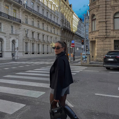 Damen Modische Oversized Jacke mit doppelter Knopfreihe und weichem Innenfutter EB