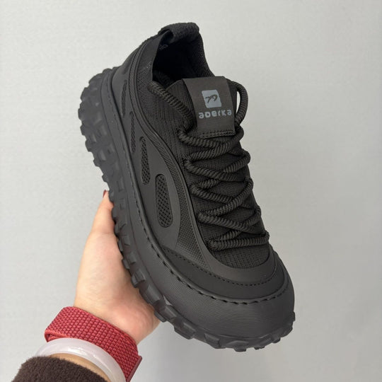 Damen Sportliche Outdoor-Sneaker mit rutschfester Profilsohle und atmungsaktiver Oberflächenstruktur EB