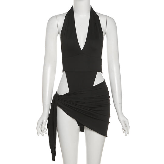 Damen Badeanzug mit tiefem V-Ausschnitt und trendigem Cut-Out EB