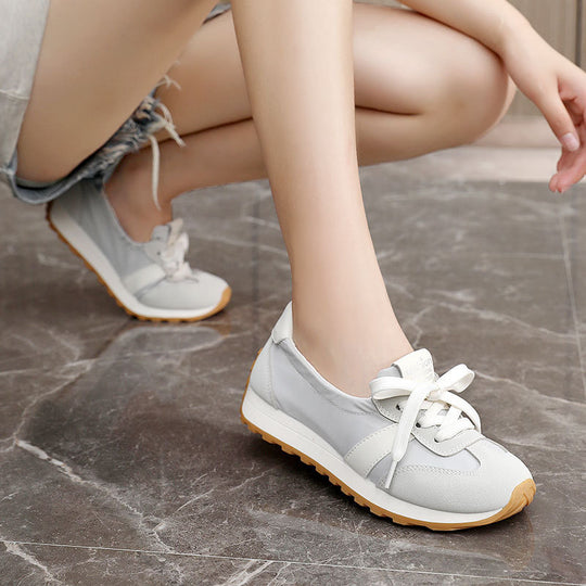 Damen Sportliche Sneakers mit elastischem Einstieg und dämpfender Laufsohle EB