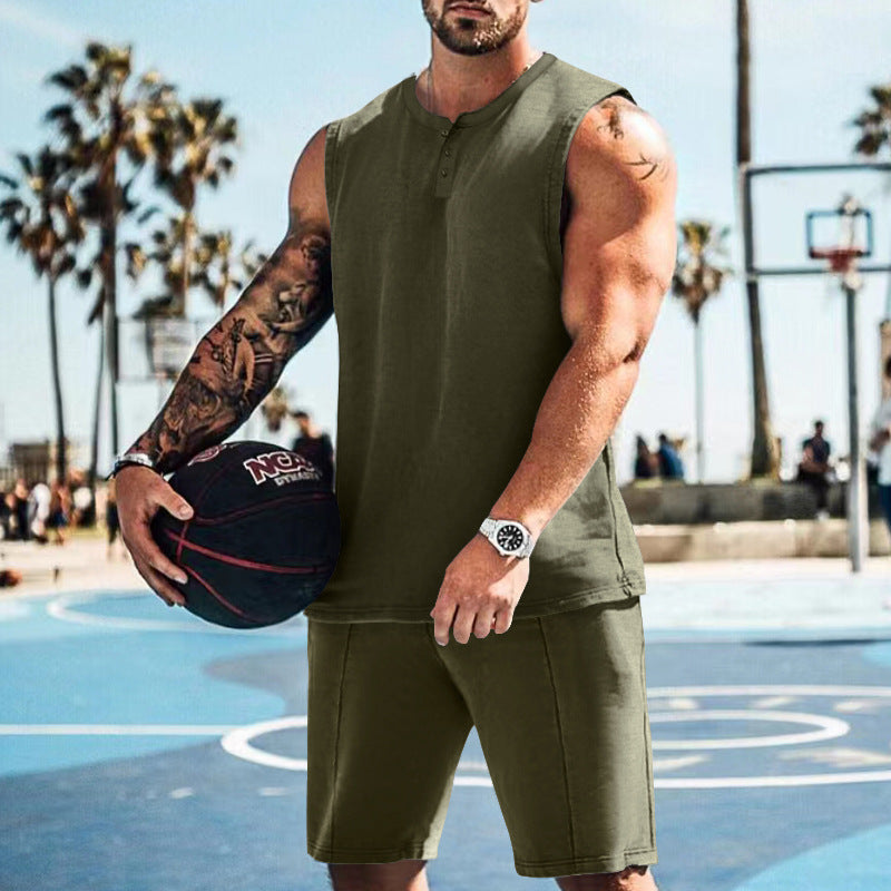 Herren sportliches Trainingsoutfit mit ärmellosem Oberteil und Shorts EB