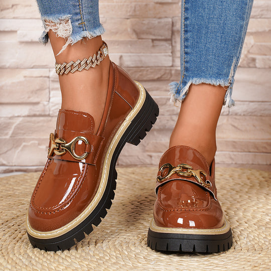 Damen Komfortable Mokassin-Schuhe mit glänzenden Akzenten und robustem Sohlenprofil EB