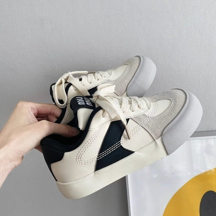 Damen Lifestyle-Sneaker mit strukturiertem Obermaterial und bequemer Dämpfung EB