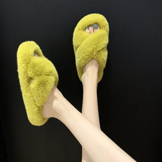 Damen Flauschige Hausschlappen mit gewendeten Riemen und ergonomischem Fußbett EB