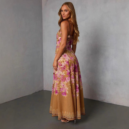Damen Maxikleid im romantischen Bohemian-Stil mit floralen Akzenten und verstellbaren Trägern EB