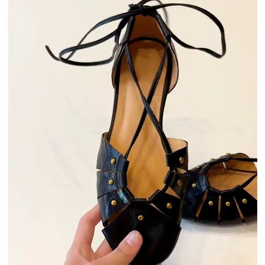 Damen Ballerina-Schuhe mit elegantem Riemendesign und modischen Nieten EB